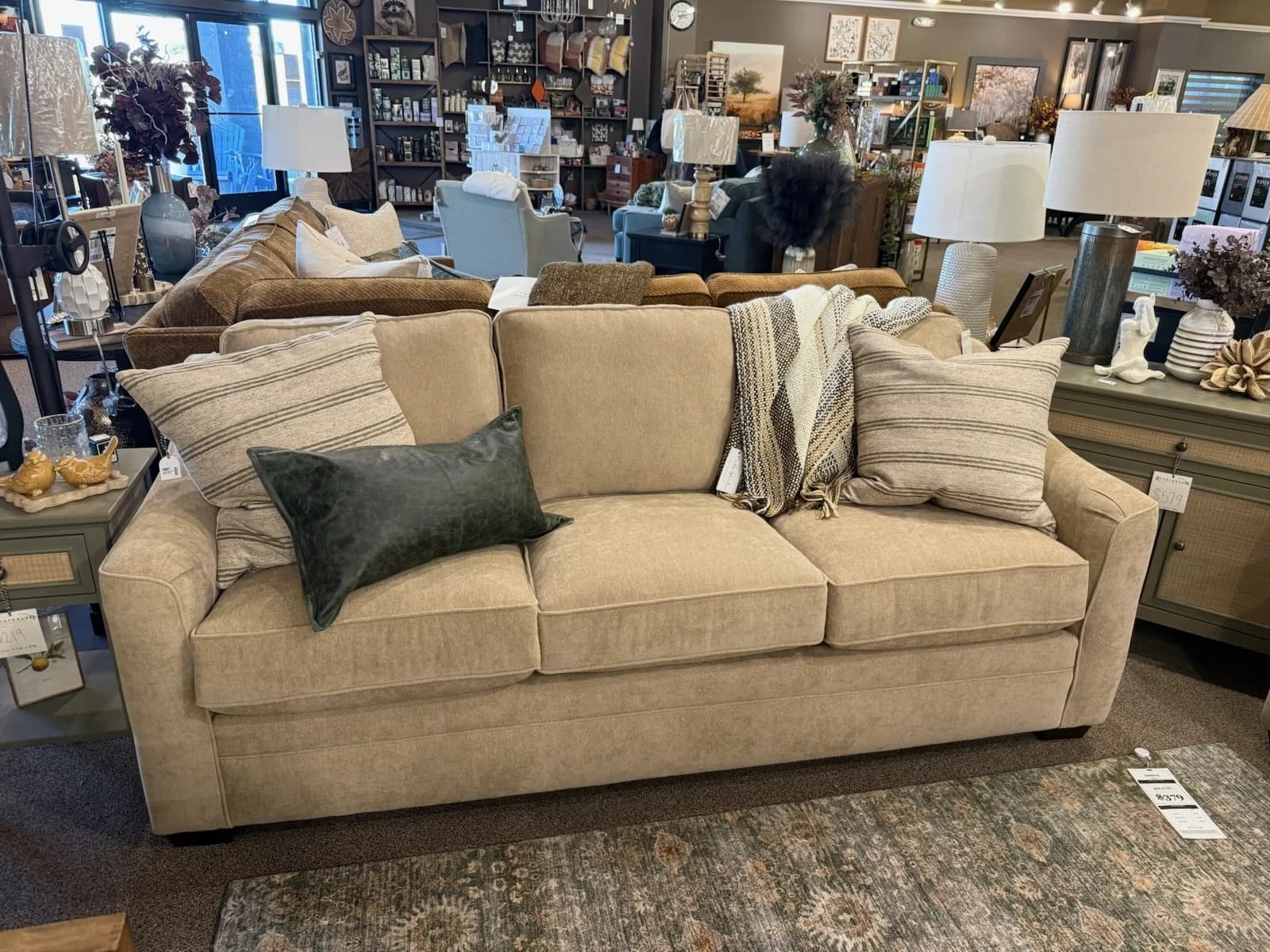 Shallow Seat Sofa in Conclude 07